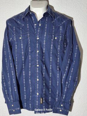 Vintage Wrangler Retro premium western style shirt denim design